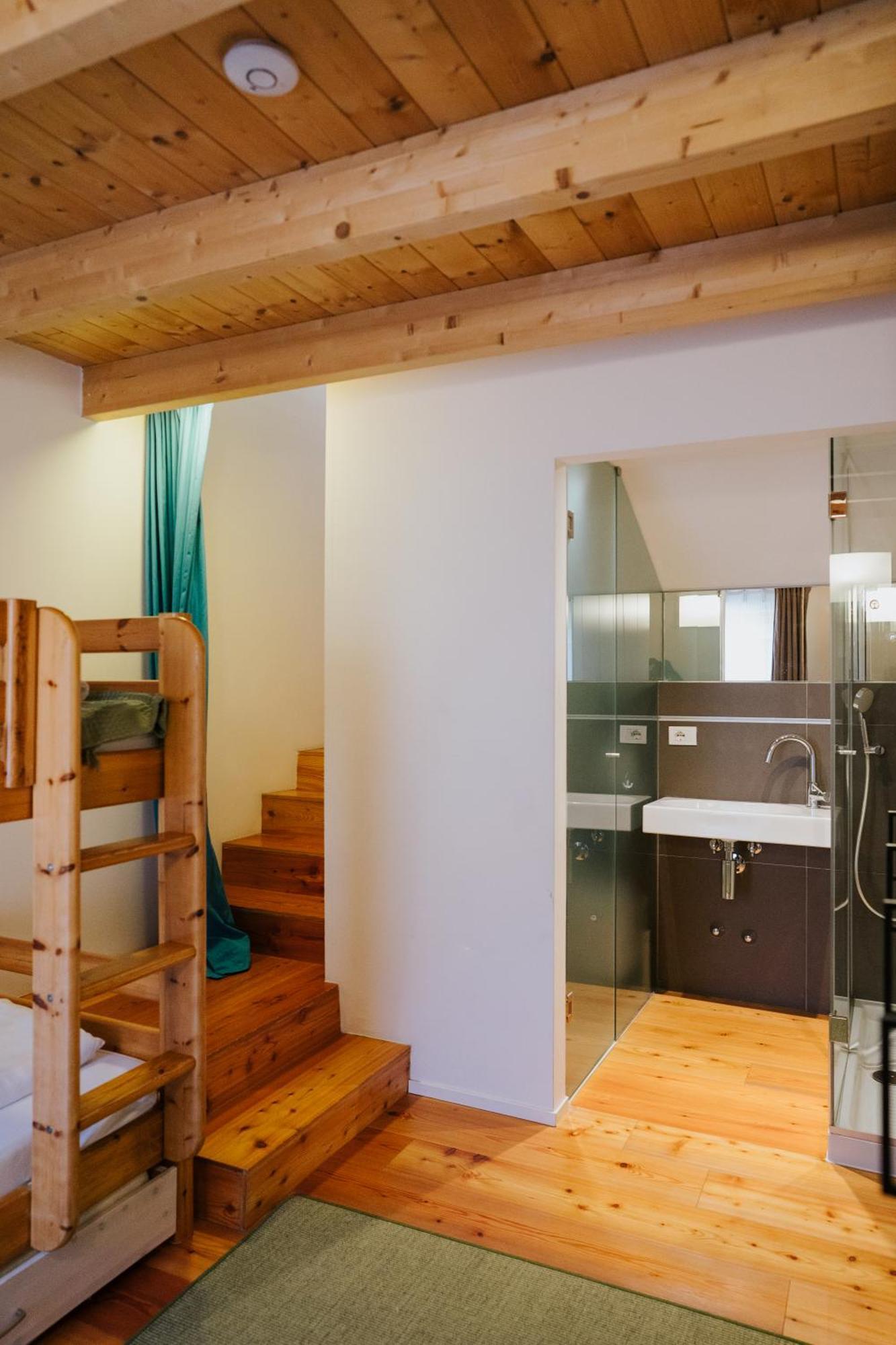 Ferienapartments Mueller Ebene Reichenau ภายนอก รูปภาพ